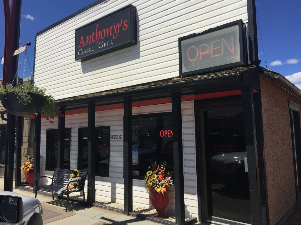 Antdony`s Classic Grill